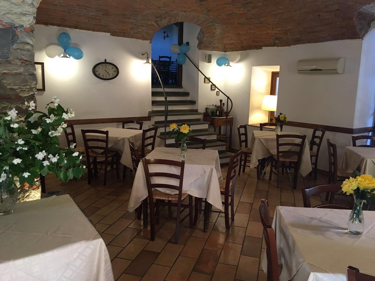 Il Portico Hotell Carrosio Exteriör bild